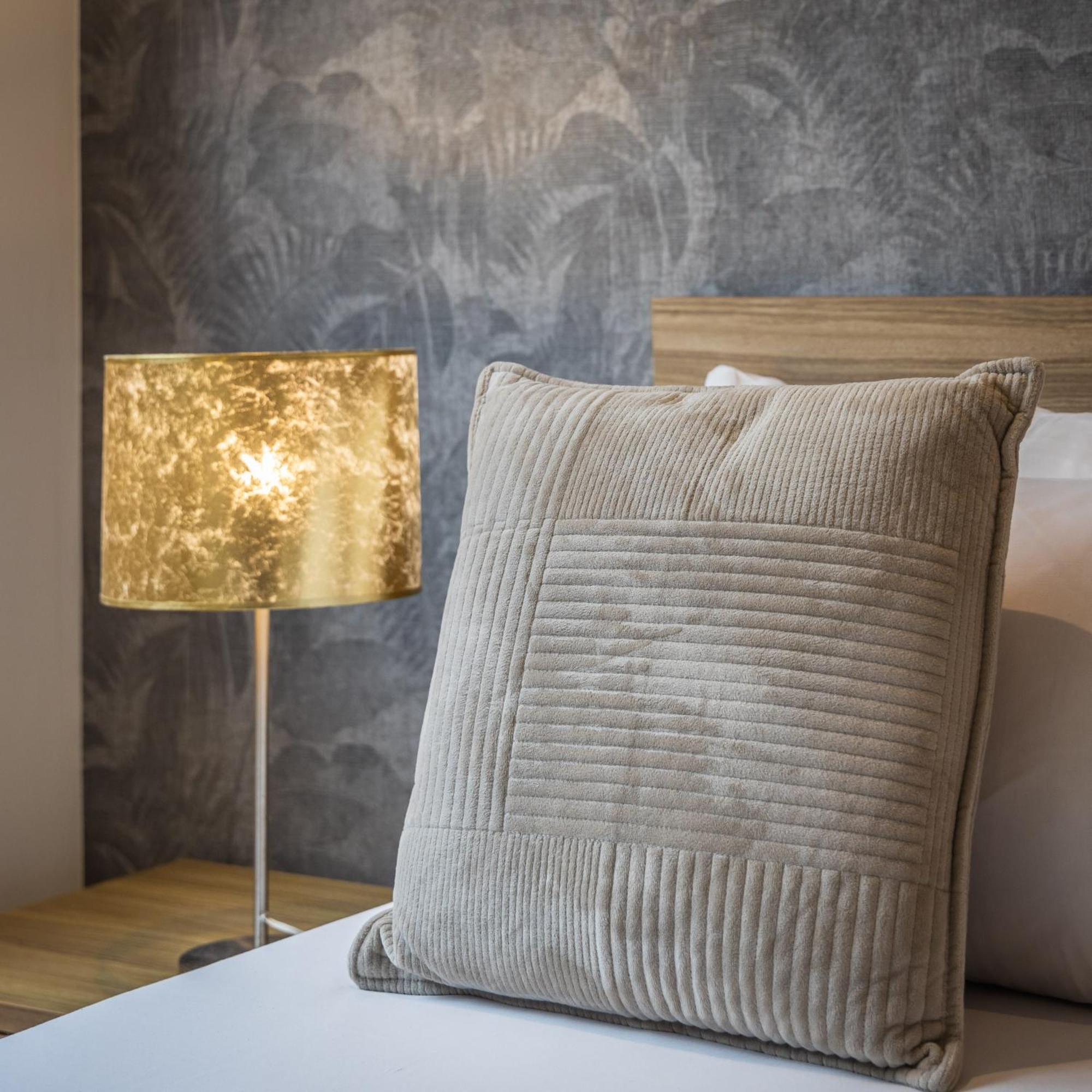 Fl 4 Thelodge-charming Retreat By Homely